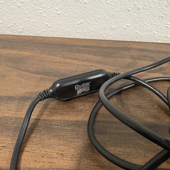 Guitar Hero Rock Band USB Microphone Red Octane E-UR20 for Xbox 360/PS3/Wii - Picture 6 of 8